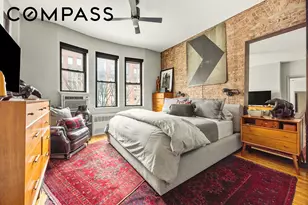 360 W 21st St, New York City, NY 10011 - Photo 4