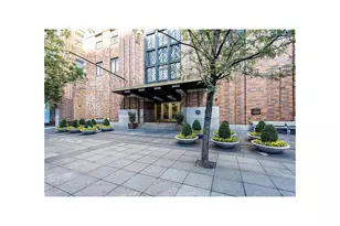 20 West St, New York City, NY 10004 - Photo 8