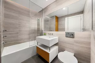 318 E 81st St, New York City, NY 10028 - Photo 10