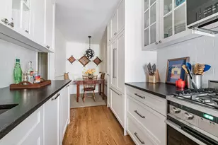 215 E 73rd St, New York City, NY 10021 - Photo 6