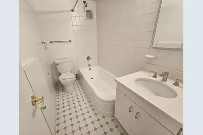 40 Central Park S #14I, New York, NY 10019 - Photo 6