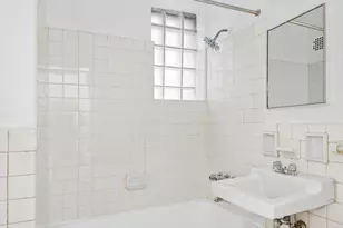 130 Hicks St, New York City, NY 11201 - Photo 4