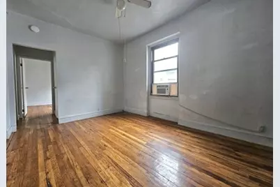 21-67 33rd Street #4-G, New York City, NY 11105 - Photo 2
