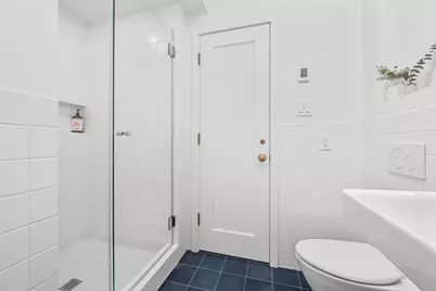 385 Argyle Road #2G, New York City, NY 11218 - Photo 14