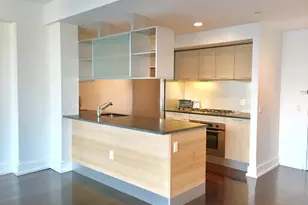 350 W 42nd St, New York, NY 10036 - Photo 4