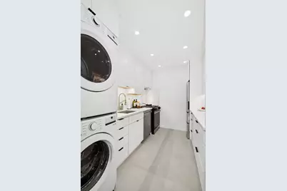 319 E 105th Street #4D, New York City, NY 10029 - Photo 2