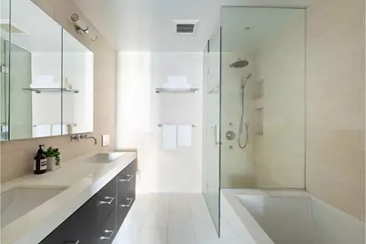 347 W Broadway #6, New York City, NY 10013 - Photo 10