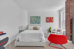 124 Thompson St, New York City, NY 10012 - Photo 6