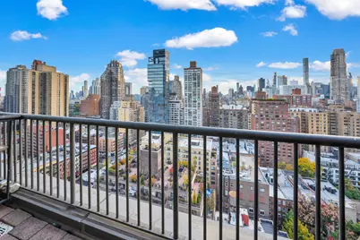 343 E 74th Street #PH34D, New York City, NY 10021 - Photo 8