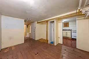825 E 13th St, New York City, NY 11230 - Photo 8