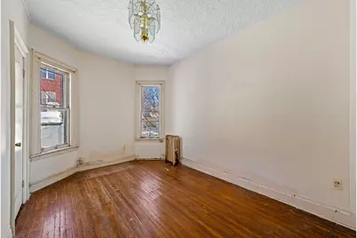 825 E 13th Street, New York City, NY 11230 - Photo 4