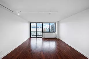 255 E 49th St, New York City, NY 10017 - Photo 2