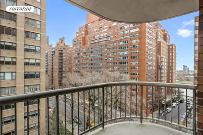 52 E End Avenue #8B, New York, NY 10028 - Photo 6