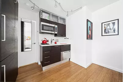 233 E 69th Street #5F, New York City, NY 10021 - Photo 2