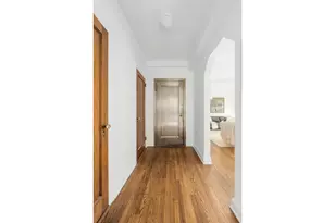 300 W 23rd St, New York City, NY 10011 - Photo 8
