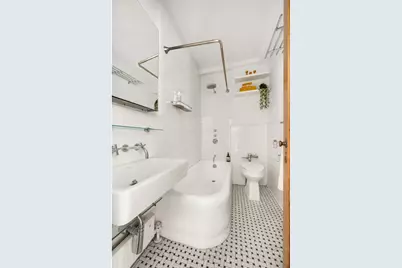 300 W 23rd Street #14M, New York City, NY 10011 - Photo 6