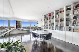 301 W 57th St, New York City, NY 10019 - Photo 2