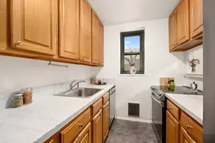 684 Washington St, New York, NY 10014 - Photo 4