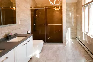 81-32 252nd St, New York City, NY 11426 - Photo 12