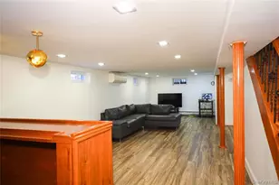 81-32 252nd St, New York City, NY 11426 - Photo 14