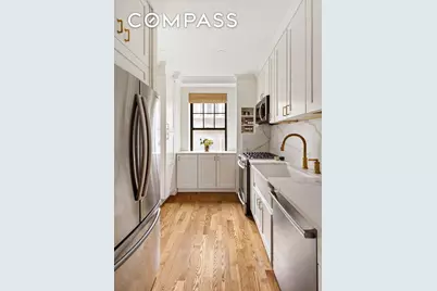 15 W 11th Street #3C, New York, NY 10011 - Photo 4