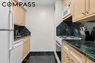301 E 22nd St, New York City, NY 10010 - Photo 2