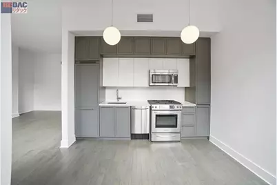 416 W 52nd Street #520, New York City, NY 10019 - Photo 10