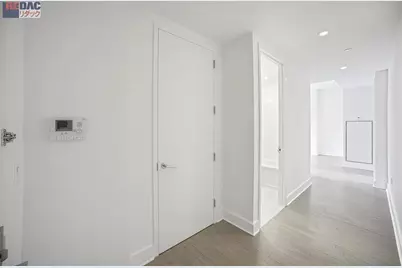 416 W 52nd Street #520, New York City, NY 10019 - Photo 10