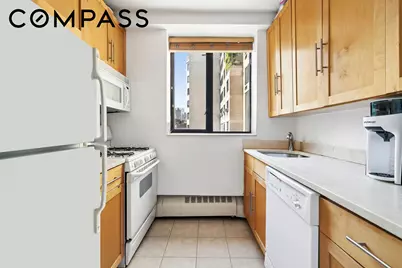 150 E 85th Street #9A, New York, NY 10028 - Photo 4