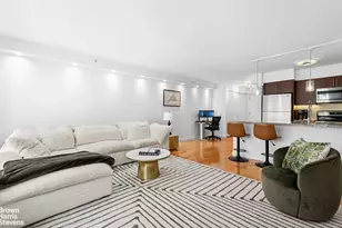 555 W 23rd St, New York City, NY 10011 - Photo 2