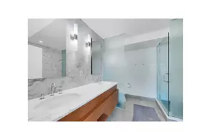 20 Henry St, New York City, NY 11201 - Photo 8