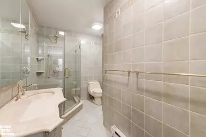 40 E 80th Street #3A, New York, NY 10021 - Photo 8