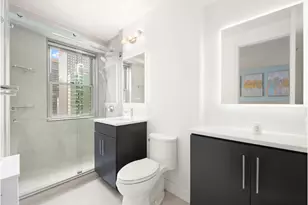 300 E 40th St, New York City, NY 10016 - Photo 14