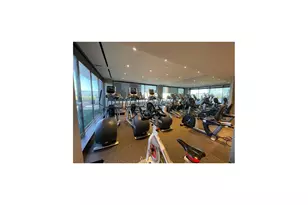 300 E 40th St, New York City, NY 10016 - Photo 20