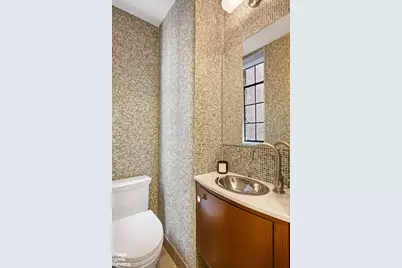 40-50 E 10th Street #5J, New York, NY 10003 - Photo 10