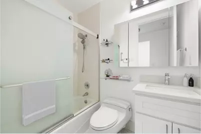 235 E 40th Street #4J, New York, NY 10016 - Photo 6