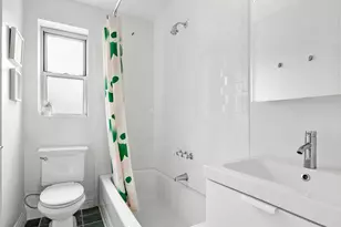 474 W 238th St, New York City, NY 10463 - Photo 6