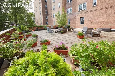 474 W 238th Street #2E, New York City, NY 10463 - Photo 12