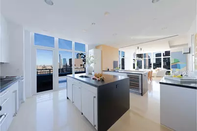 555 W 59th Street #PHC, New York City, NY 10019 - Photo 14