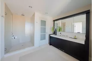 555 W 59th St, New York City, NY 10019 - Photo 18
