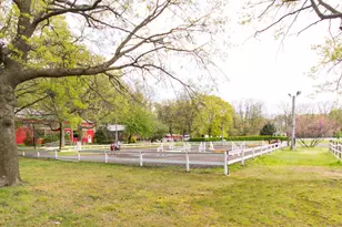 4445 Post Rd, Bronx, NY 10471 - Photo 18