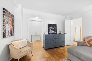 235 E 73rd St, New York City, NY 10021 - Photo 2