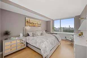 111 W 67th St, New York City, NY 10023 - Photo 4