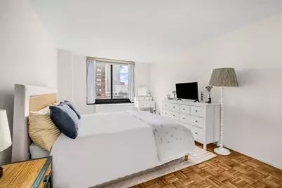 200 Rector Place #6V, New York City, NY 10280 - Photo 6