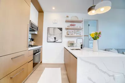 22-43 Jackson Avenue #8C, New York City, NY 11101 - Photo 4