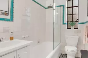 444 E 52nd St, New York, NY 10022 - Photo 12