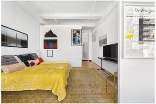 448 W 37th St, New York City, NY 10018 - Photo 4