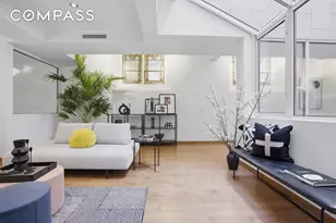 135 W 4th St, New York City, NY 10012 - Photo 2