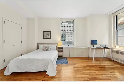 176 Broadway #12D, New York City, NY 10038 - Photo 4