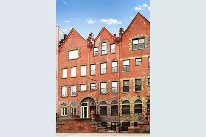 2070 Fifth Avenue #TH, New York City, NY 10035 - Photo 1